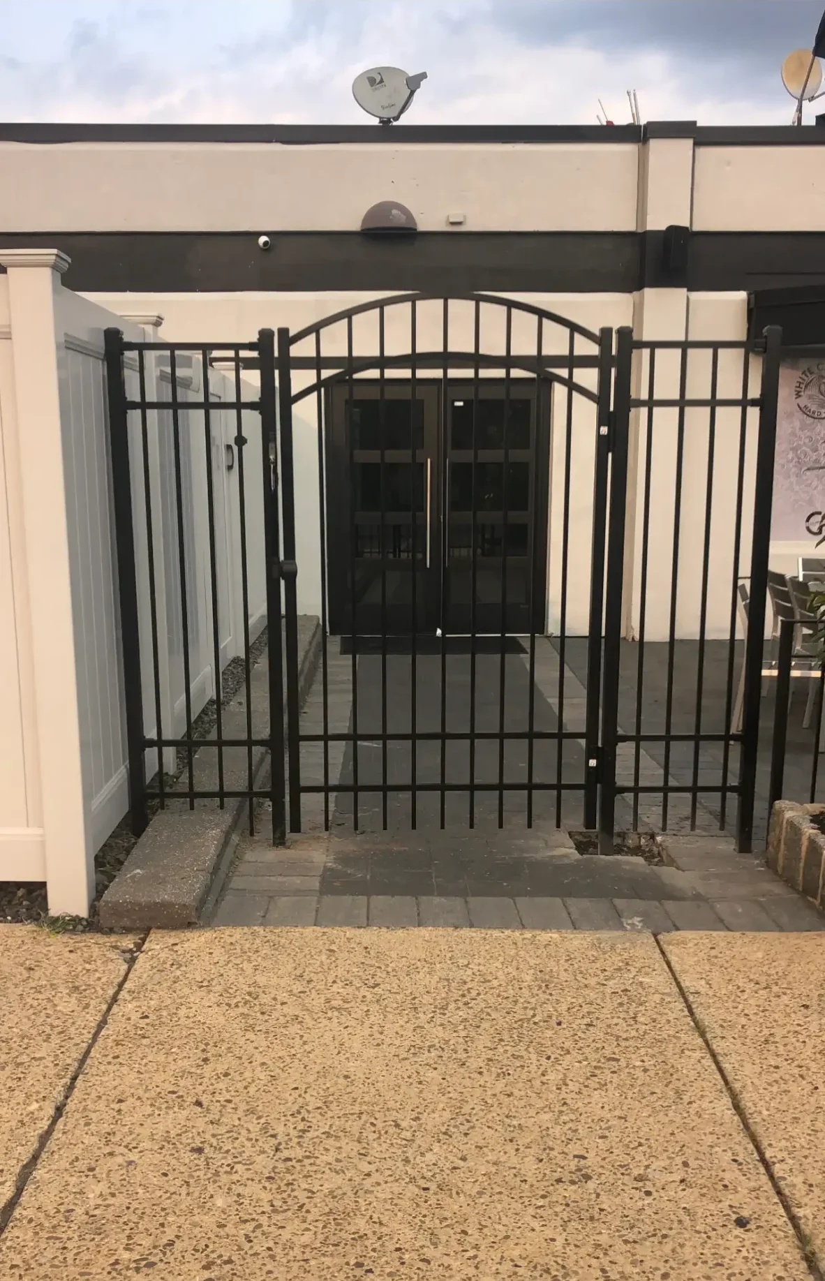White vinyl picket fence front yard NJ — Segura Fence LLC