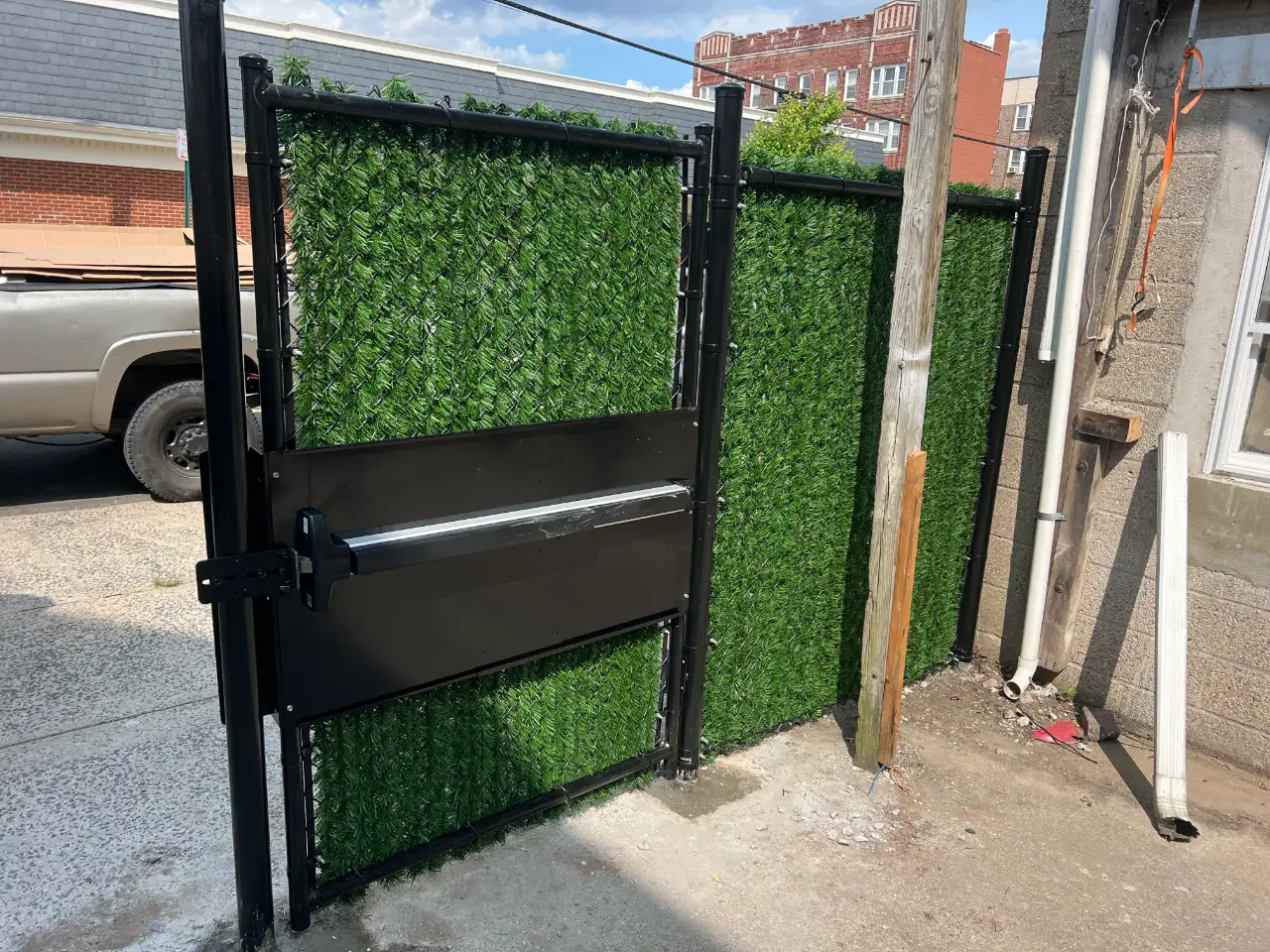 Vinyl fence with lattice top New Jersey — Segura Fence LLC