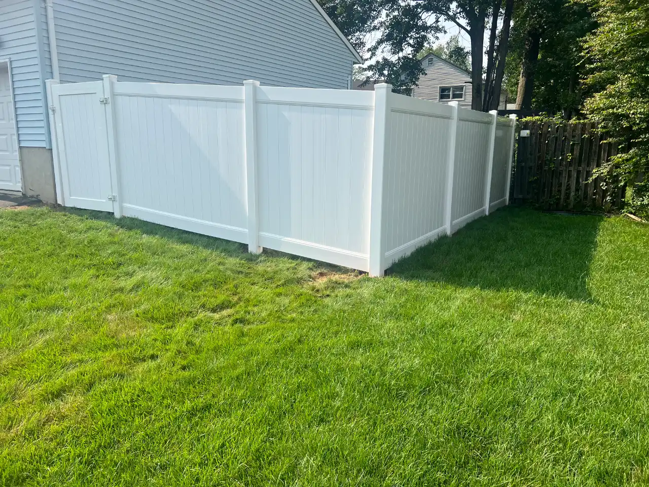 Wood picket fence front yard NJ — Segura Fence LLC