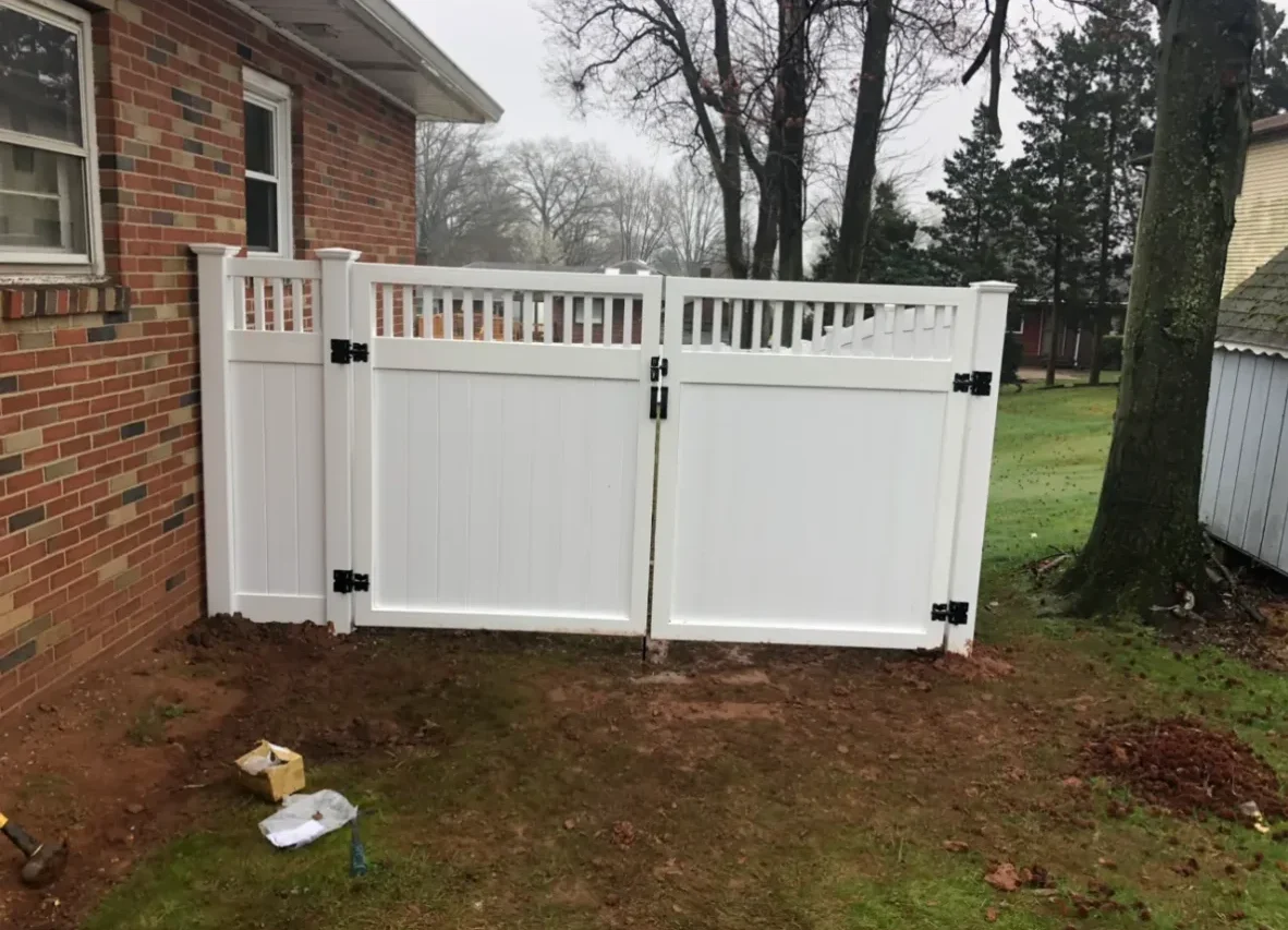 Black vinyl coated chain link fence New Jersey — Segura Fence LLC